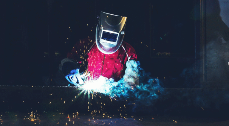 When a Wall-Mounted Welding Fume Exhaust Unit Is Ideal for Welding Stations